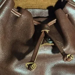 Portland Leather | Bags | Portland Leather Bucket Backpack  display picture 1